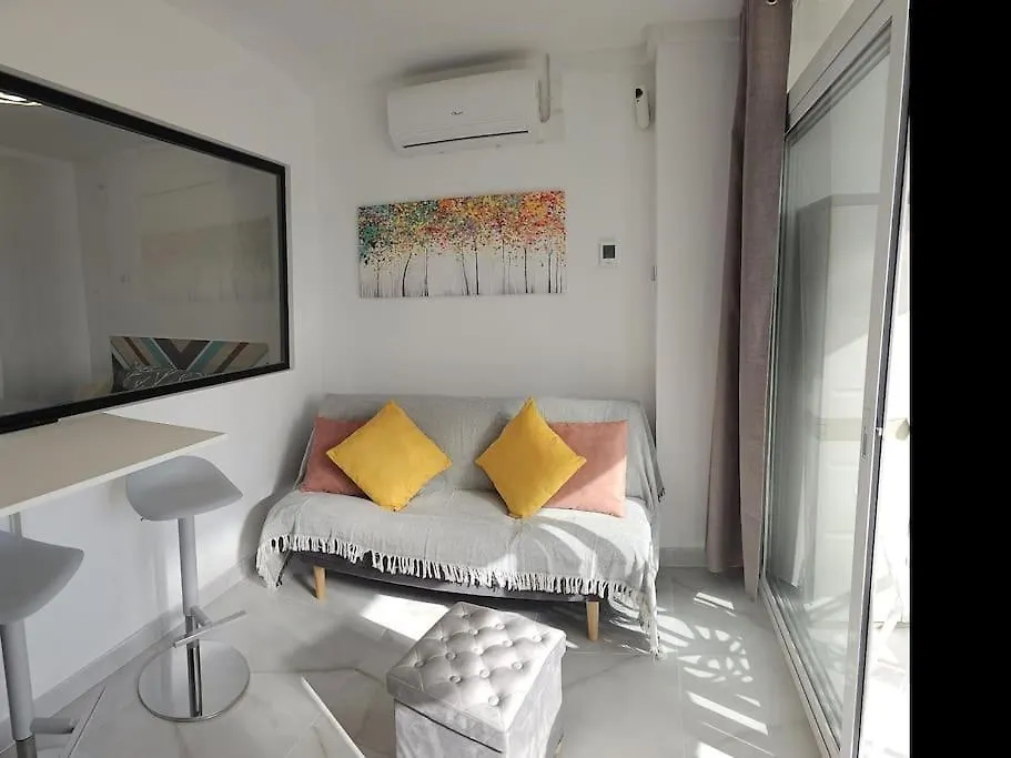 Verdiales Sunset Terrace. Balcony , Seasonal Pool And Great Views. Apartment Torremolinos