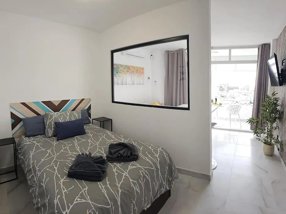 Verdiales Sunset Terrace. Balcony , Seasonal Pool And Great Views. Apartment Torremolinos