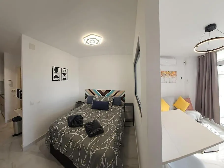 Verdiales Sunset Terrace. Balcony , Seasonal Pool And Great Views. Apartment Torremolinos